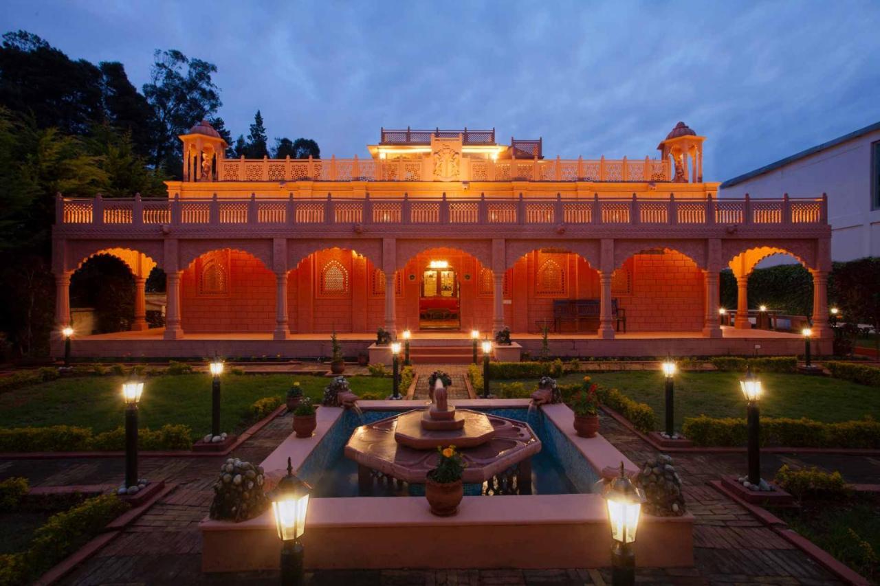 Stayvista At Pink Palace Rajasthani Decor Ooty Exterior foto